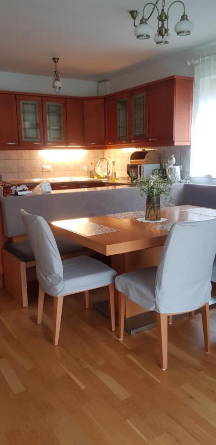 גוזד מרטולז'ק Mountain Peaks Apartment With Sauna מראה חיצוני תמונה