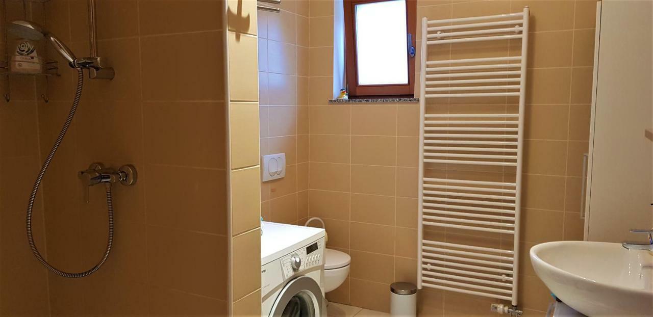 גוזד מרטולז'ק Mountain Peaks Apartment With Sauna מראה חיצוני תמונה